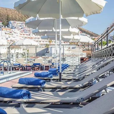 Appartement Standard Twin Room, Breakfast Including At 200meters From The Beach In Los Cristianos