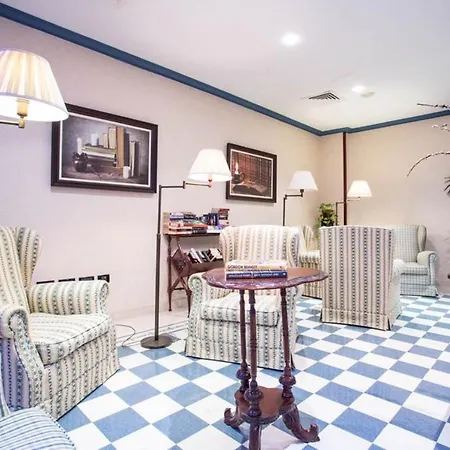 Standard Twin Room, Breakfast Including At 200meters From The Beach In Los Cristianos Appartement *